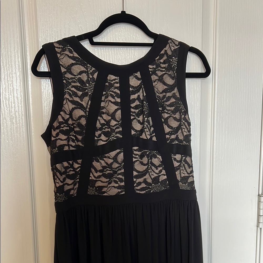 Elegant Black Lace Dress